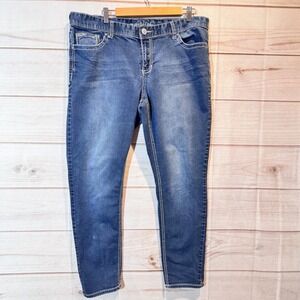 Maurices Womens Jeans Size 20 Regular Blue Denim Sequined Pockets